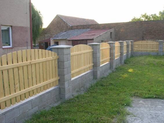 Fasády, Stavební společnost S-BAU BOHEMIA spol. s r.o. Litoměřice