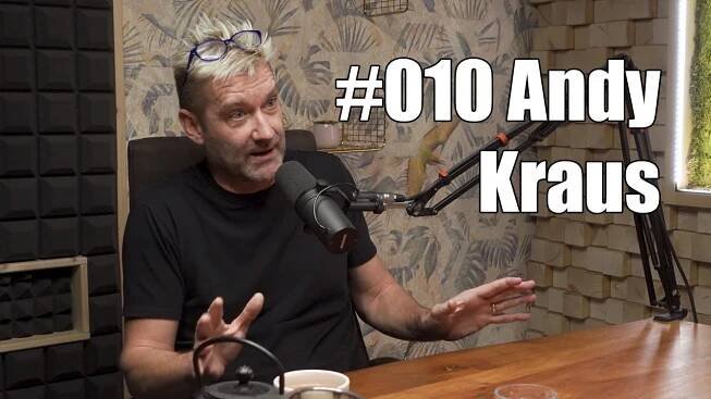 Andy Kraus o humore, 1500+ scenároch, LGBTI a vzťahu s Petrom Marcinom