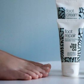 Gel na nohy s Tea Tree olejem - Zklidňující gel pro odstranění zarudnutí a svědění mezi prsty na nohou
