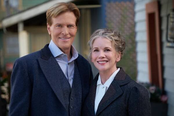 Jack Wagner Says Kiss with Melissa Gilbert on 'When Calls the Heart' 'Sprung a Whole Well of Romance'