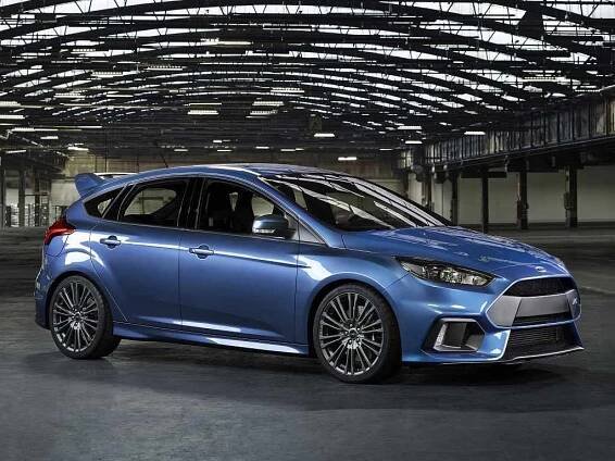 Ford představil nadupaný Focus RS. Má víc než 320 koní a pohon všech kol