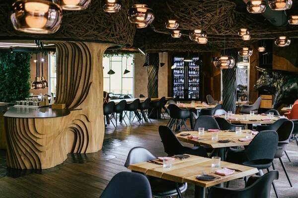 Olomouc jako centrum špičkové gastronomie. U náměstí otevřel nový podnik s ohněm