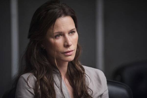 Poslední loď - Bezpečná zóna - Z filmu - Rhona Mitra