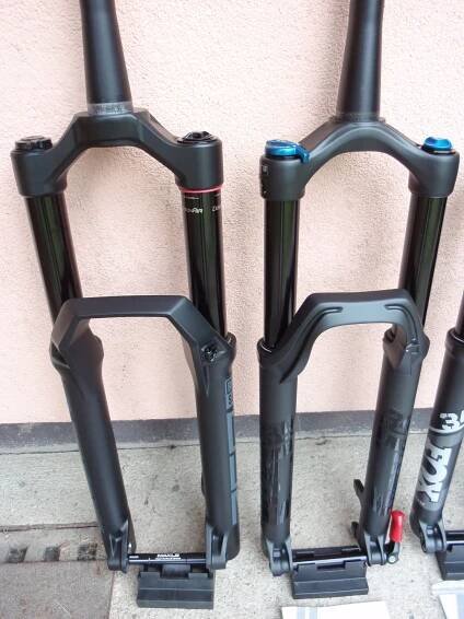 Nové vidlice Fox, Rock Shox, SR Suntour za 2 990 Kč | Cyklobazar.cz