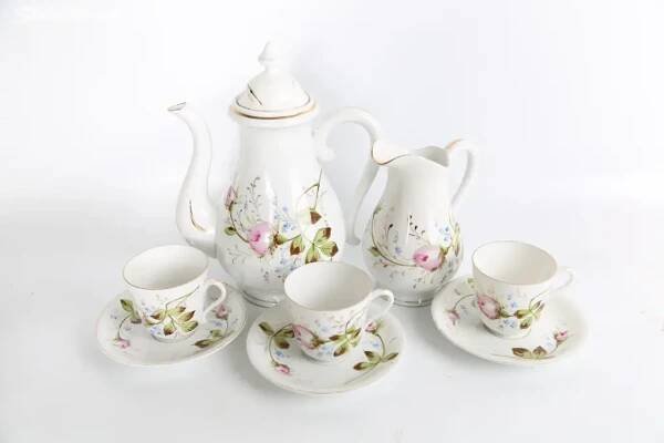 Starožitný, porcelánový čajový/kávový servis