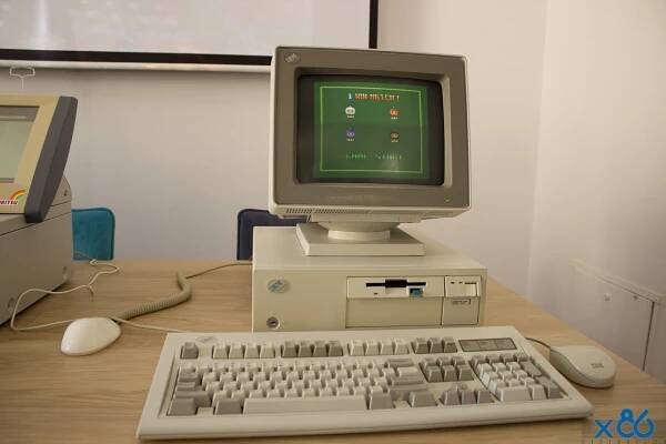 IBM PS/2 Model 56 486SLC2