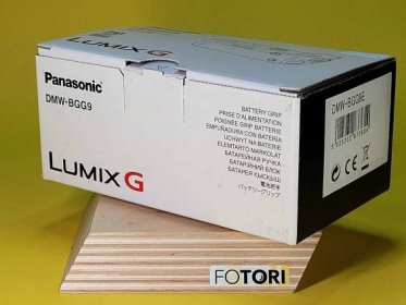 Panasonic Lumix DC-G9 + battery grip DMW-BGG9 - FOTORI bazar foto a video techniky