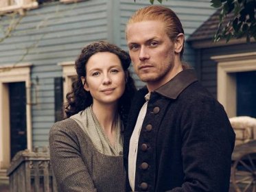 Outlander's Caitriona Balfe and Sam Heughan Say There's a Major Cliff-Hanger in the Season 6 Finale