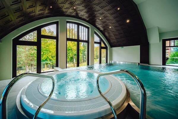 Lázně Świeradów-Zdrój: adults only pobyt s wellness, snídaně či polopenze s tříchodovou večeří