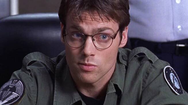Michael Shanks' Dr Daniel Jackson looks incredulous in closeup in Stargate SG-1