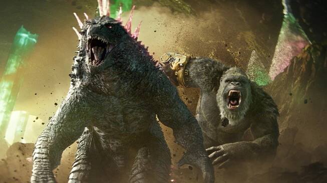 Fotka: Godzilla a King Kong ve filmu s podtitulem Nové impérium prožívají něco jako bromance