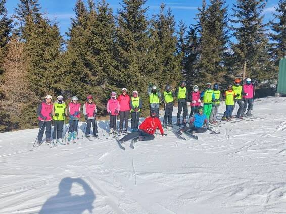 V Harrachově na lyžích – Základní škola B. Němcové Dačice
