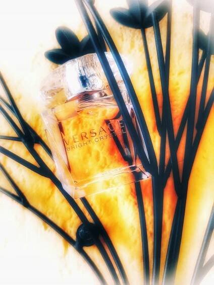 VERSACE BRIGHT CRYSTAL EDT 100 ML FLAKON BEZ ZÁTKY Kapacita balení 90 ml
