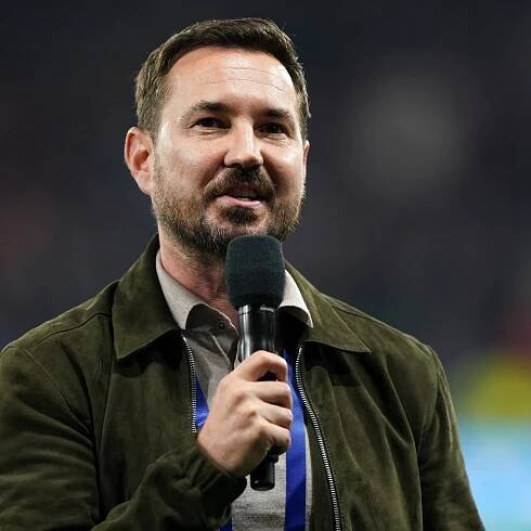 Martin Compston and Tony Curran to star in adaptation of Mayflies