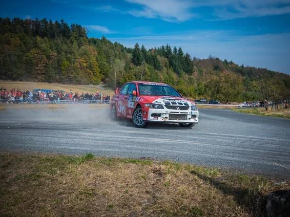 FOTO: Rally Klatovy vyhráli Trněný s Pritzlem