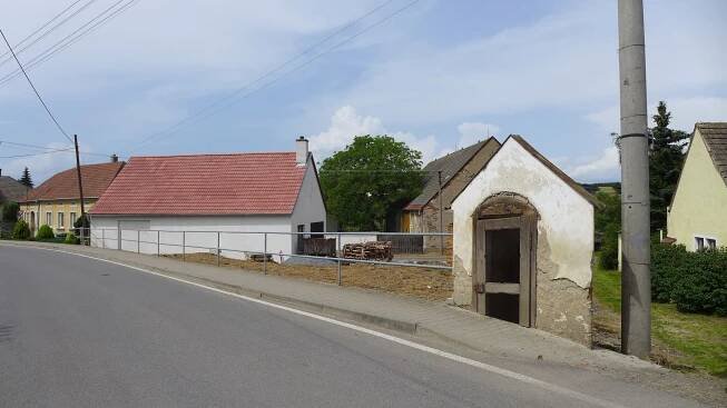 Fotografie - Okřešice - kaplička - 14.06.2015