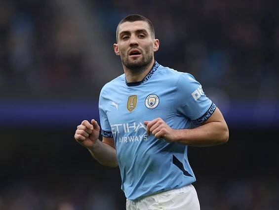 Mateo Kovacic sidelined for three months after surgery - Get Football News