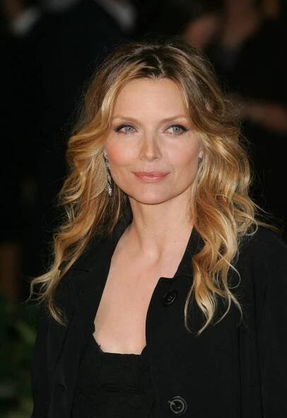 Michelle Pfeiffer si pořídila novou velkolepou vilu. Pro koho je 11 koupelen?