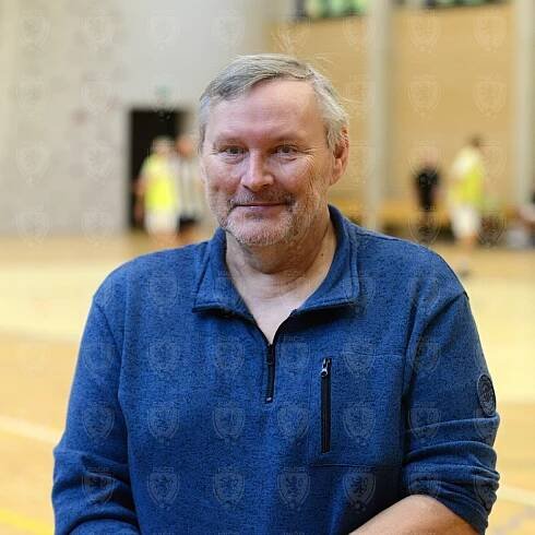 Mistrovství ČR Veteránského futsalu znovu opanovali Veteráni Chrudim | FOTBAL.CZ