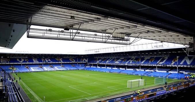 Everton se chce vzdálit sestupovému pásmu, porazit musí Brentford
