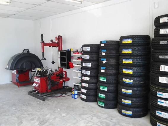 STORE 1