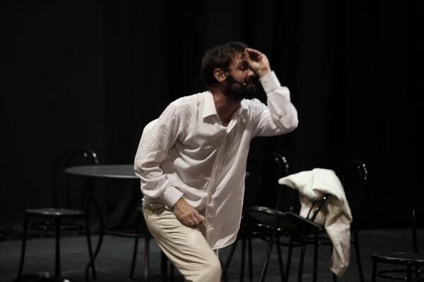 Na specie de cadavere lunghissimo – FABRIZIO GIFUNI