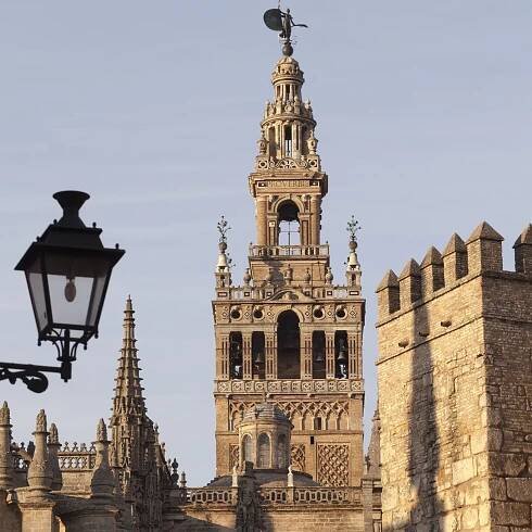 The Perfect 2 or 3 Days in Seville Itinerary (+ free maps) 10