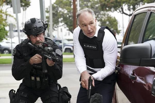 'S.W.A.T.: Exiles' Brings Back 2 Original Cast Members