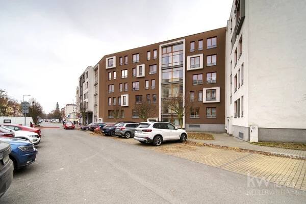 Prodej byty 1+kk, 52 m2 - Plzeň - Jižní Předměstí