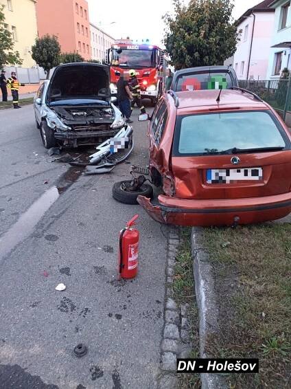 V sobotu se na Kroměřížsku bouralo. Při dopravní nehodě se zranili dva lidé