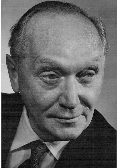 František Kreuzmann: *11.10.1895 – †28.12.1960, český herec