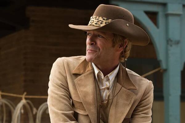 Watch Luke Perry and Timothy Olyphant in deleted scene from 'Once Upon a Time in Hollywood'