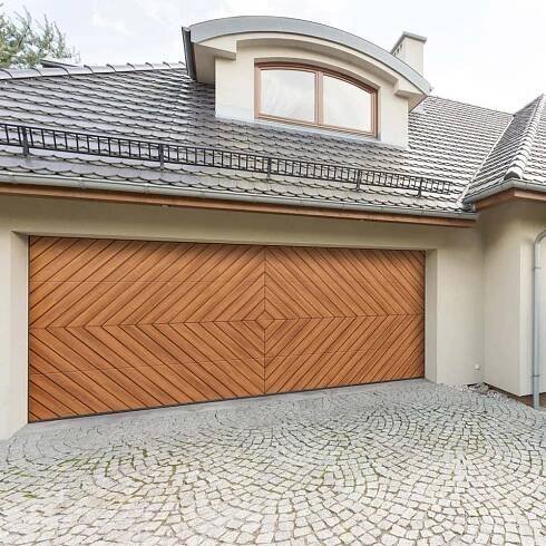 Sekční garážová vrata na míru | Garážová vrata Kružík
