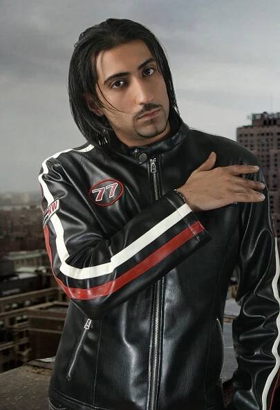 Zpívající lékař ze SuperStar Ali Amiri (41): Svatba a narození prvního dítěte!