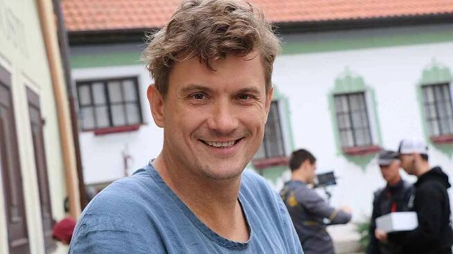 Nechci své syny rušit kibicem, říká herec Tomáš Měcháček