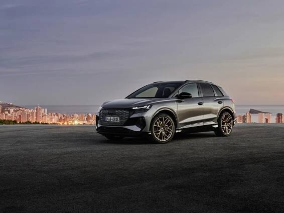 Audi Q4 50 e-tron quattro Edition One - Static photo, Colour: Typhoon gray