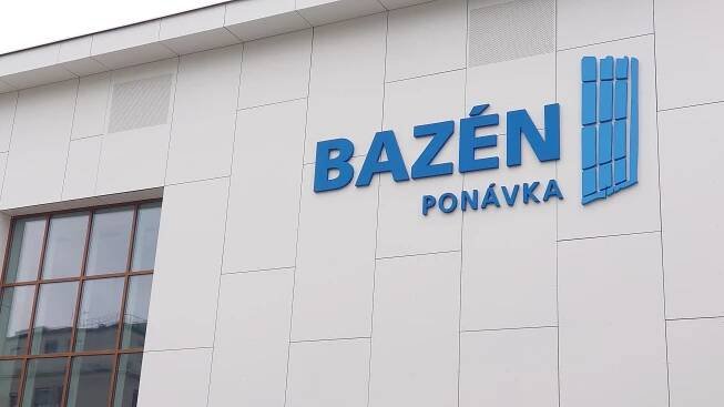 Bazén Ponávka | NEON Burianová