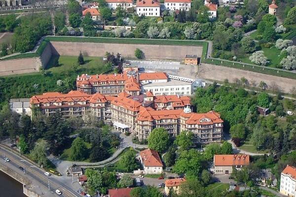 Praha dala milion korun své nejvytíženější porodnici. V Podolí rodí ženy z celé ČR | Náš REGION