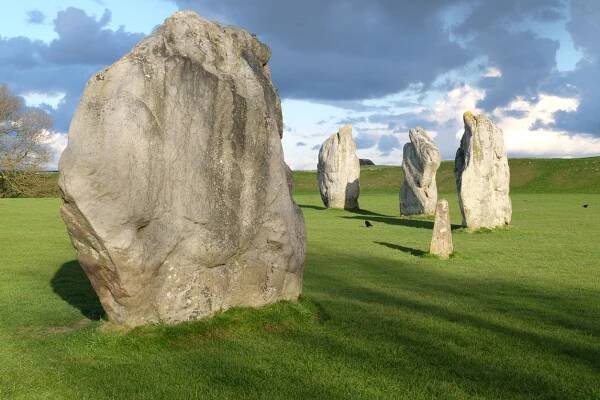 kamenný kruh avebury - wiltshire - stock snímky, obrázky a fotky