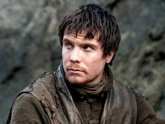 How Game Of Thrones’ Joe Dempsie really feels about those Gendry rowing memes