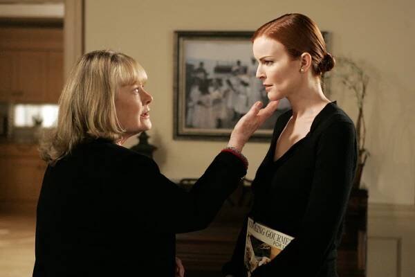 Foto k tématům Zoufalé manželky, Marcia Cross, Shirley Knight – stránka 6