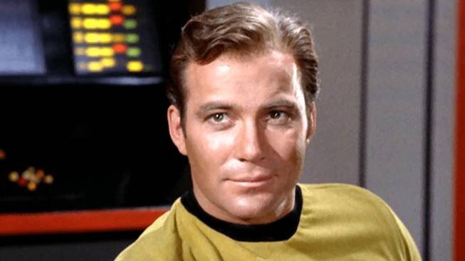 Williams Shatner jako James T. Kirk ve Star Treku