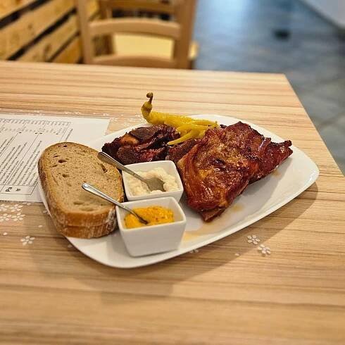 Galerie našich oblíbených jídel | Bistro Bistrouška Plzeň