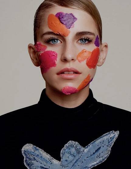 CARO DAUR FOR DIOR - HOWtoDO