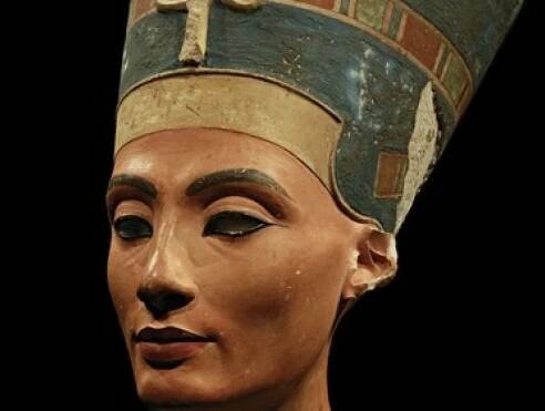 Nefertiti nás nepřestane nikdy fascinovat. Nebyla to | NESPECHEJ.cz