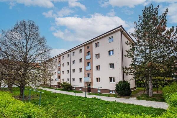 Prodej bytu 2+1 65 m², Čtvercová, Neratovice