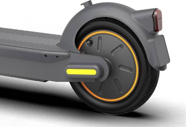 Ninebot by Segway Max Kickscooter G30E II černá