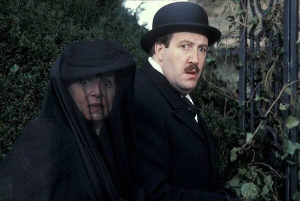 Zemřel Gorden Kaye, herci ze slavného seriálu Haló, haló! bylo 75 let