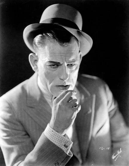 File:Lon Chaney by Jack Freulich 1920s.jpg - Wikimedia Commons