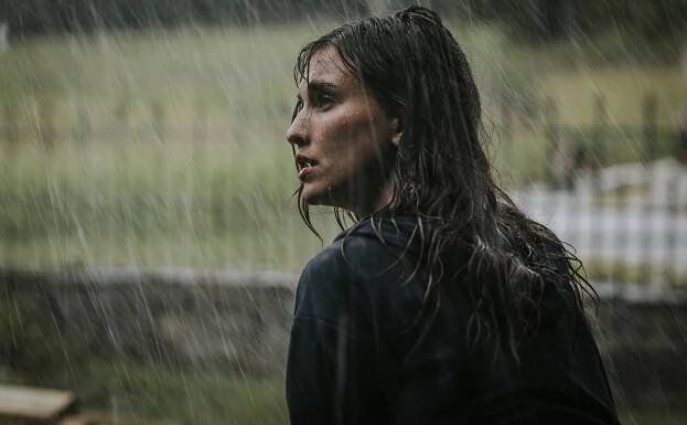 ‘Shut In’: First Trailer For The Daily Wire Thriller Starring Rainey Qualley & Vincent Gallo
